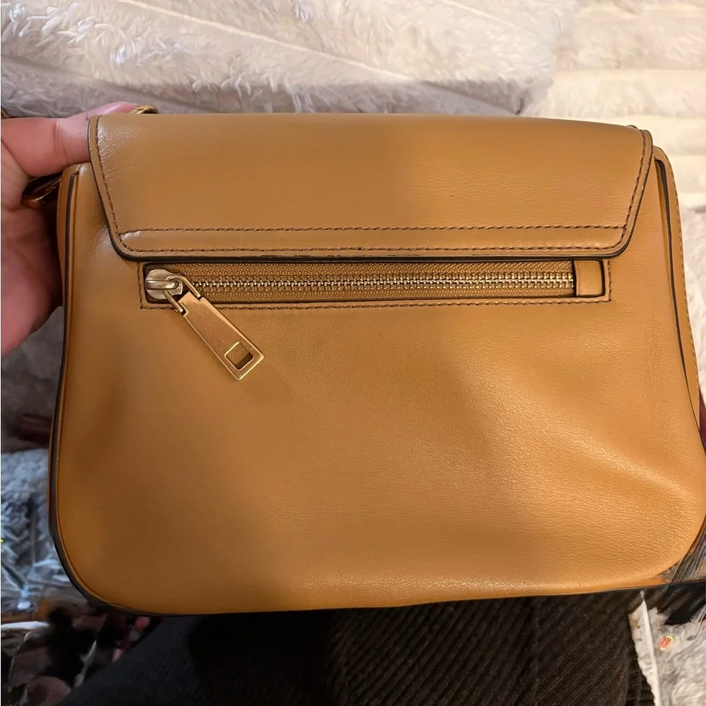 Marc Jacobs Camel Leather Shoulder Bag - Picture 5 of 5